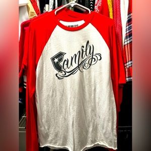 Famous Stars & Straps 3/4 baseball tee. Size L. Good condition.
